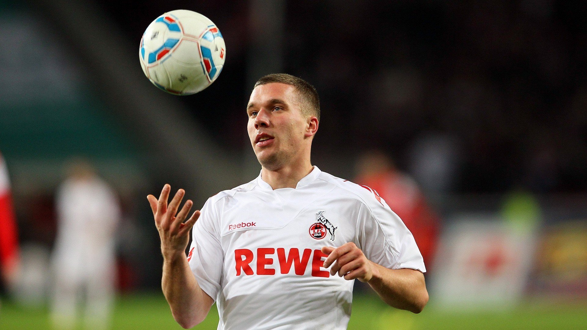 _魔术慧眼识英雄，连获佳绩_，慧眼之魔术师